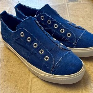 Corkys Royal Blue Babalu Canvas Slip-Ons NWOT Size 7